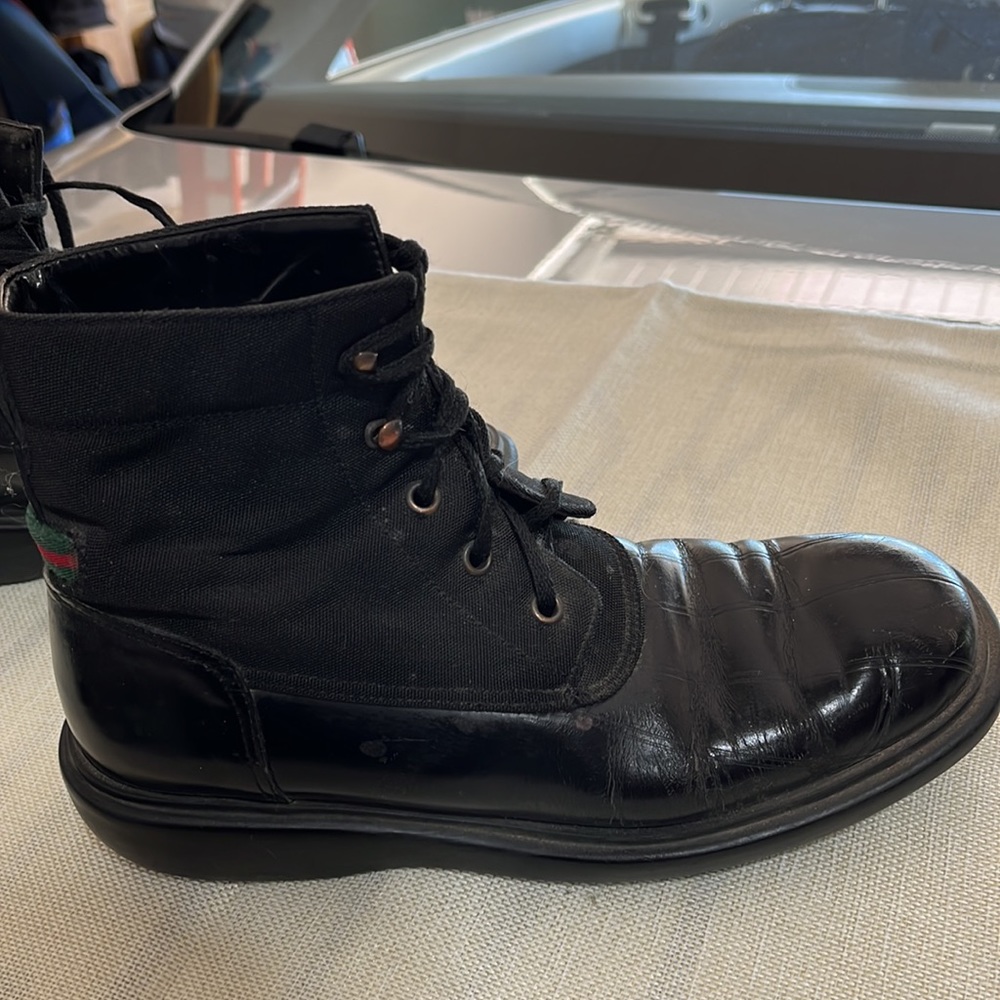Gucci boots! - Picture 4 of 6